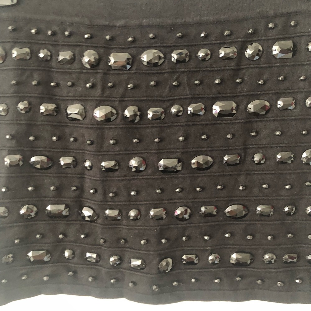 BLACK EMBELLISHED MINI SKIRT.SUZE LARGE - Picture 6 of 8